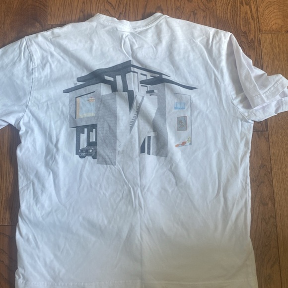 Octobers very own studio t shirt, size medium. - Picture 2 of 2